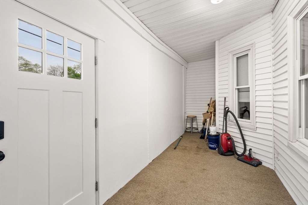 252 Shaw St, Lowell, MA Photo #15