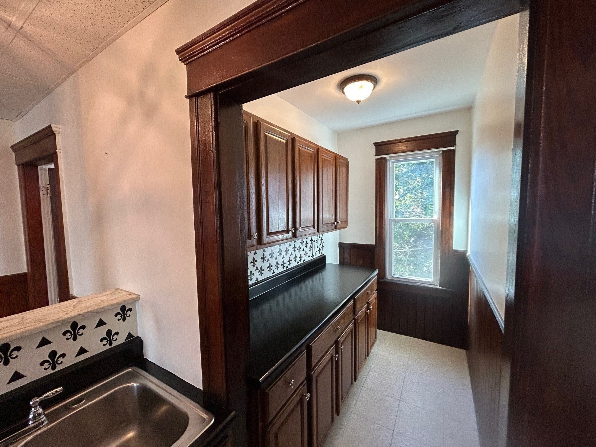 31 Chrome St, Worcester, MA, 31 Chrome St, Worcester, MA Photo #7