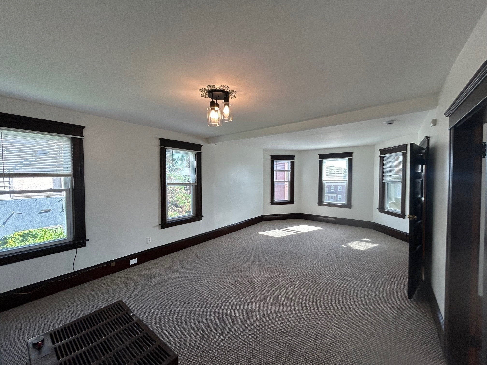 31 Chrome St, Worcester, MA, 31 Chrome St, Worcester, MA Photo #14