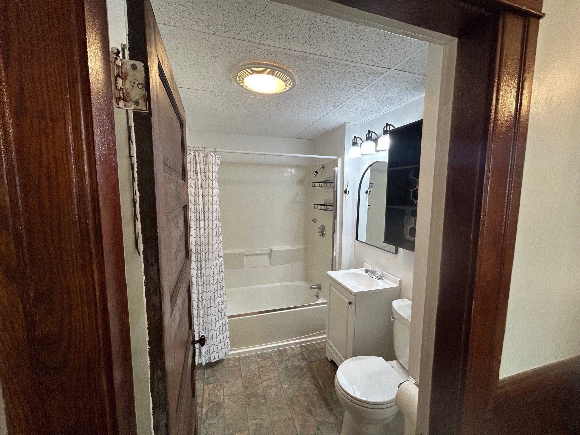 31 Chrome St, Worcester, MA, 31 Chrome St, Worcester, MA Photo #10