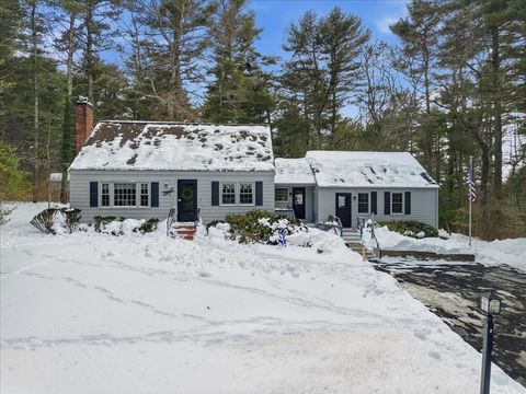 Photo of 7 Spring Street, Pembroke, MA 02359 (MLS # 73476234)