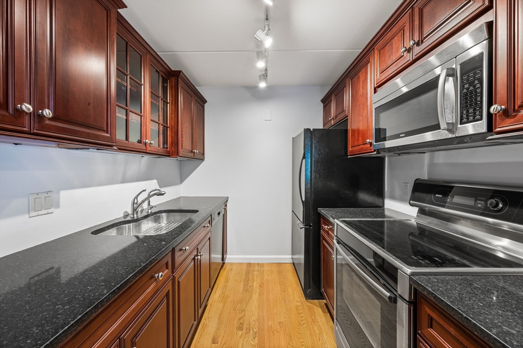 159 Main Street 39A