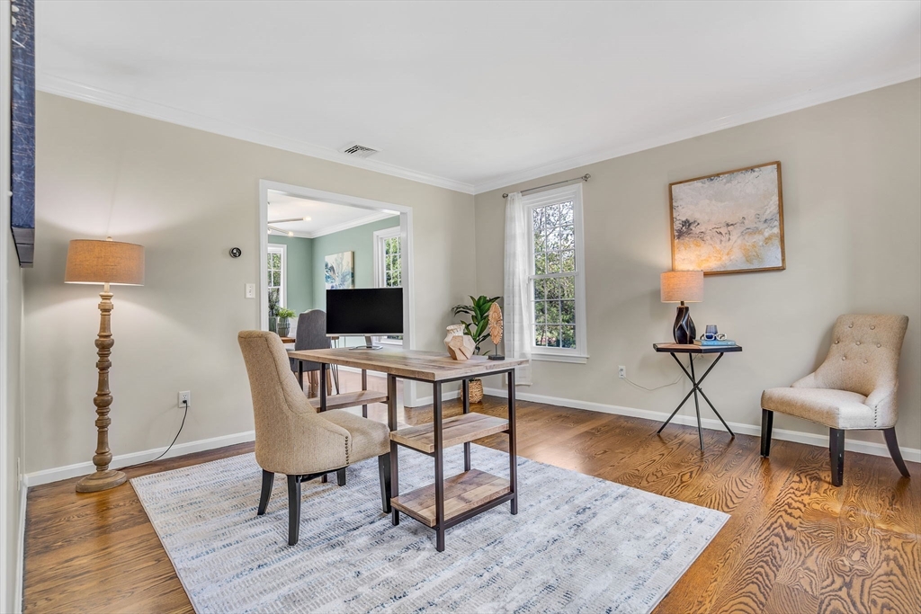 12 Saddle Hill Dr