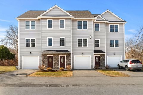 Photo of 2 Heron Way #B, Salisbury, MA 01952 (MLS # 73492387)