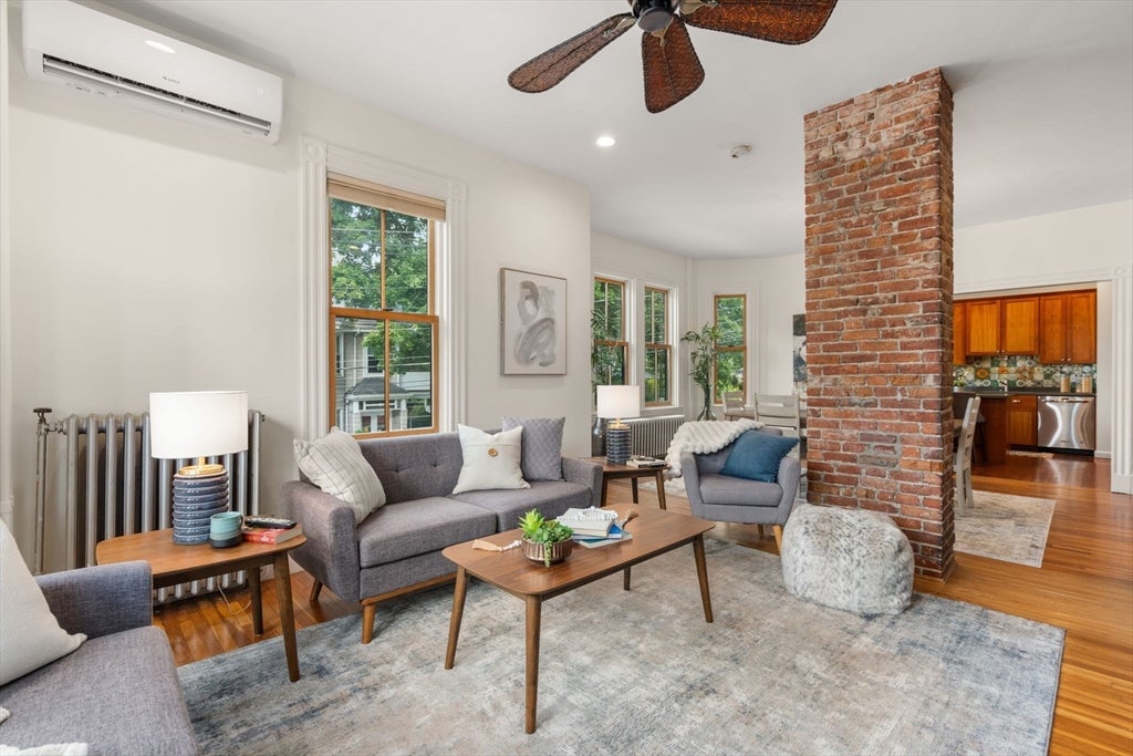 120 Paul Gore Street 2