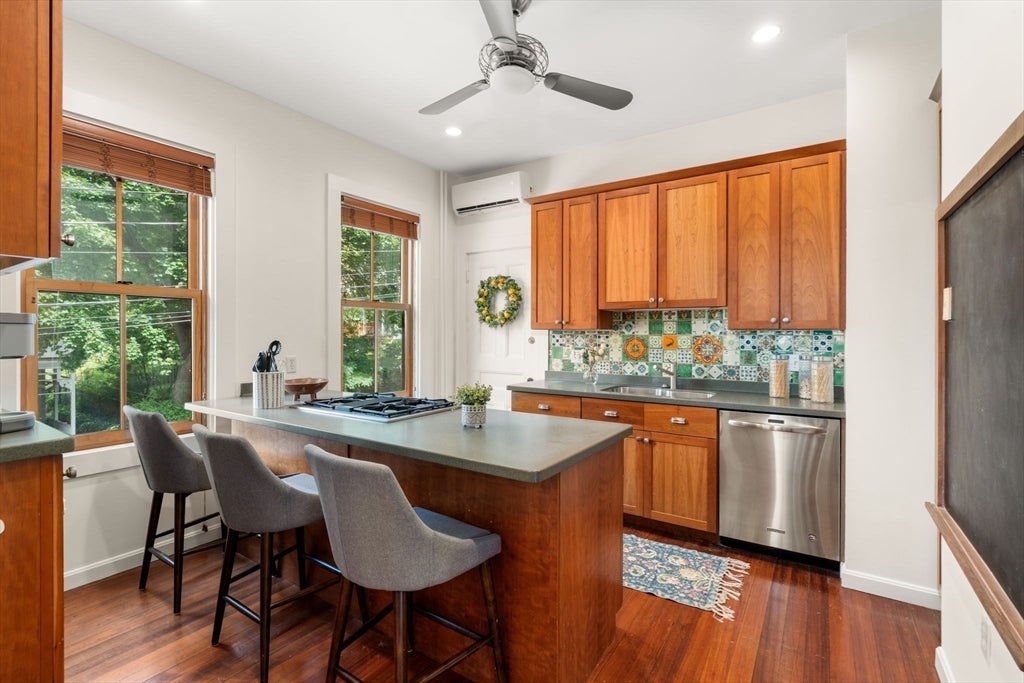 120 Paul Gore Street #2, Boston, MA, 120 Paul Gore Street #2, Boston, MA Photo #7