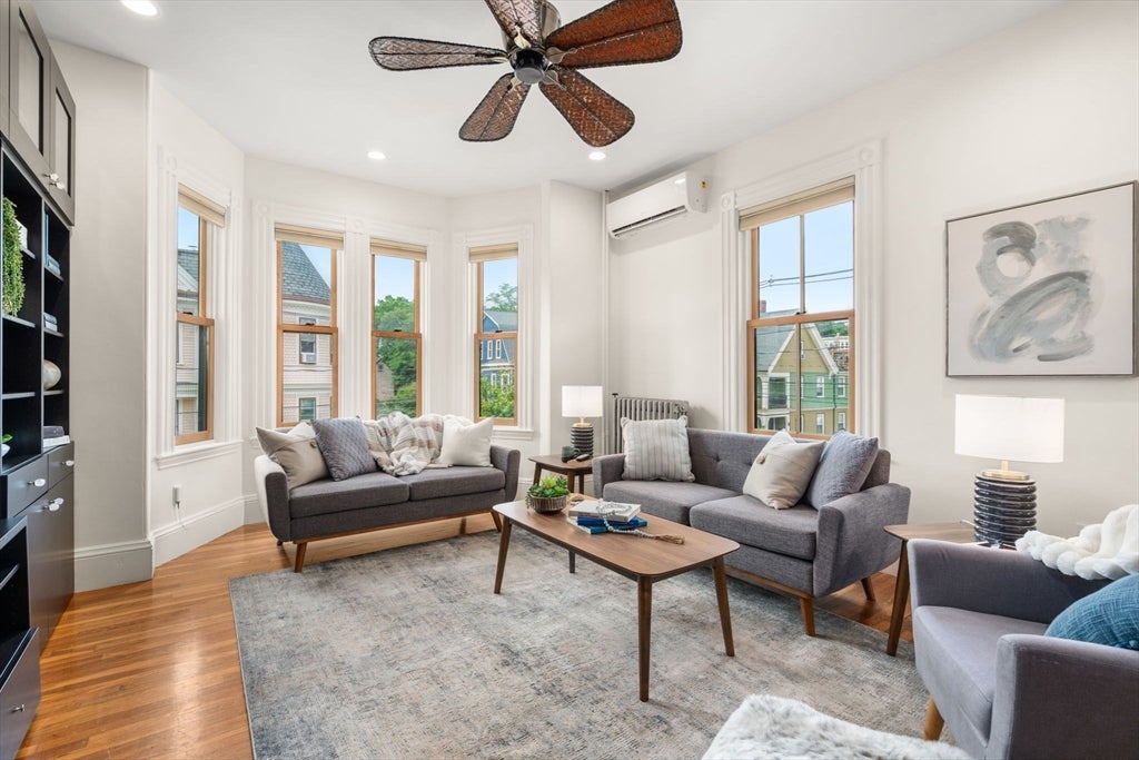 120 Paul Gore Street 2