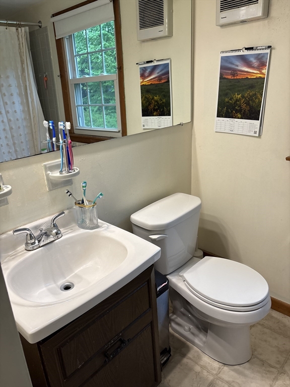 691 E Pleasant St, Amherst, MA Photo #14