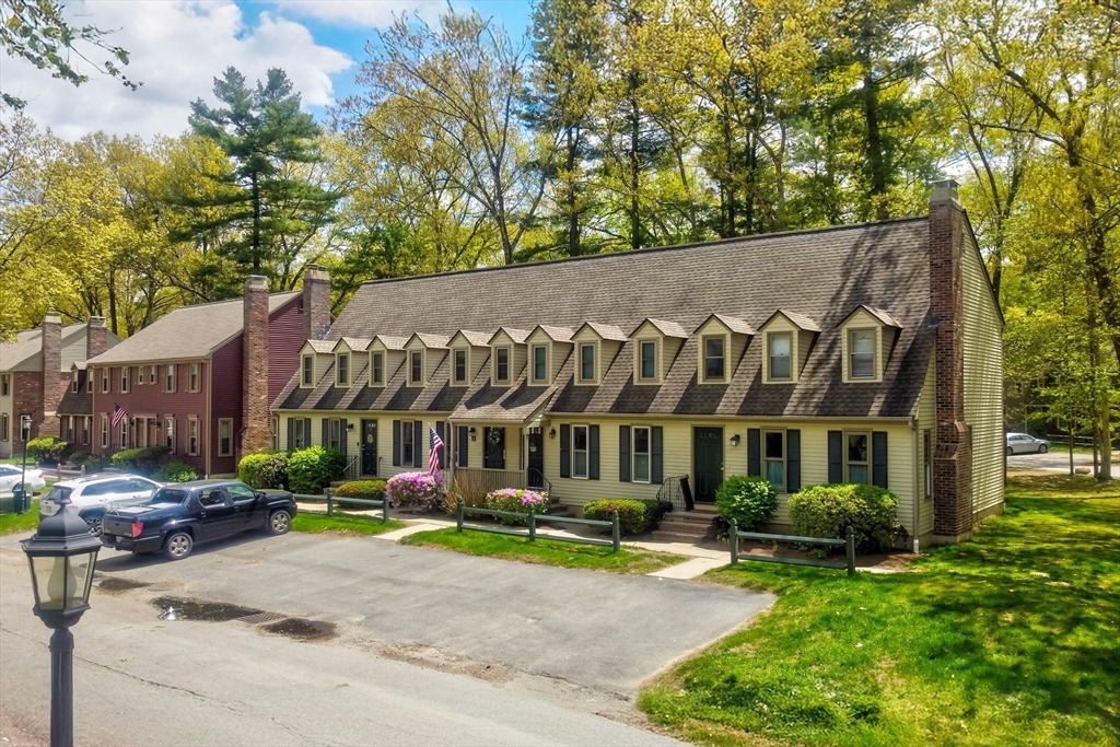 120 Wellman Ave 120
