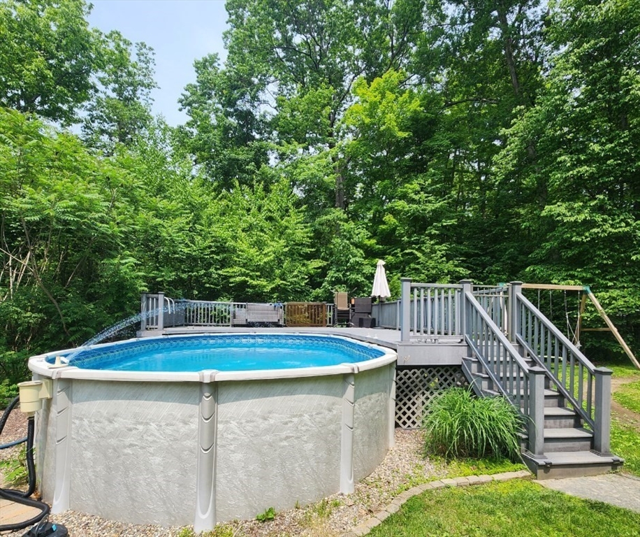 63 Barton Ave