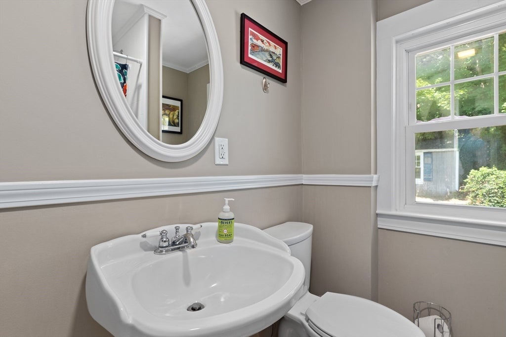 25 Bay View Ave, Plymouth, MA Photo #27