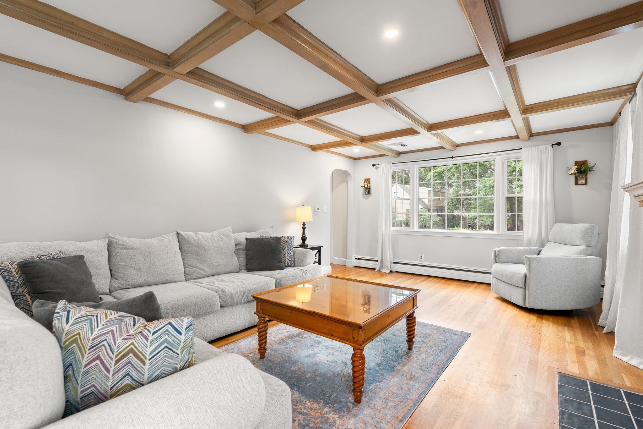 27 Mount Pleasant Ave, Holbrook, MA Photo #4