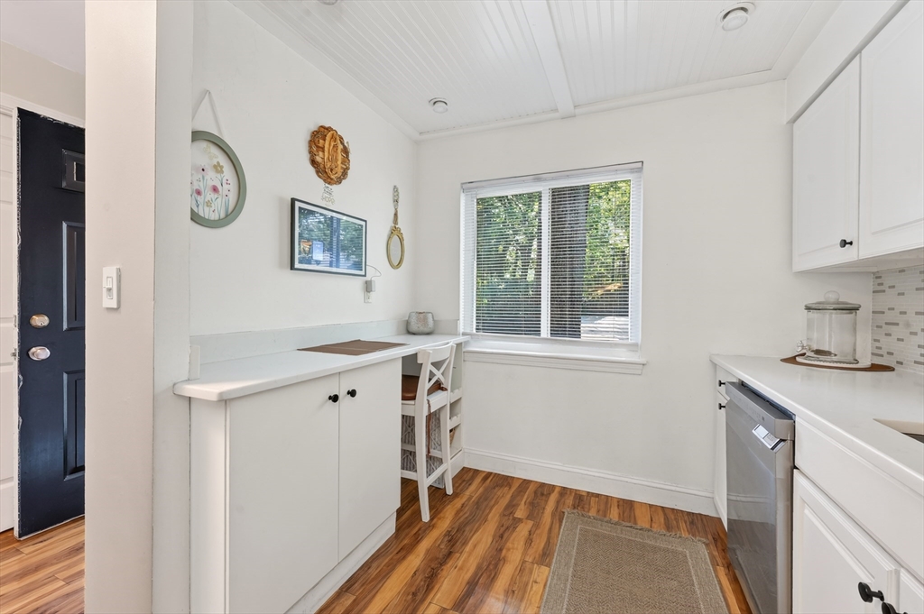 1 Beals Cove Rd D
