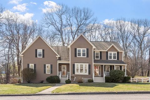 97 Bernice Ave Leominster MA 01453