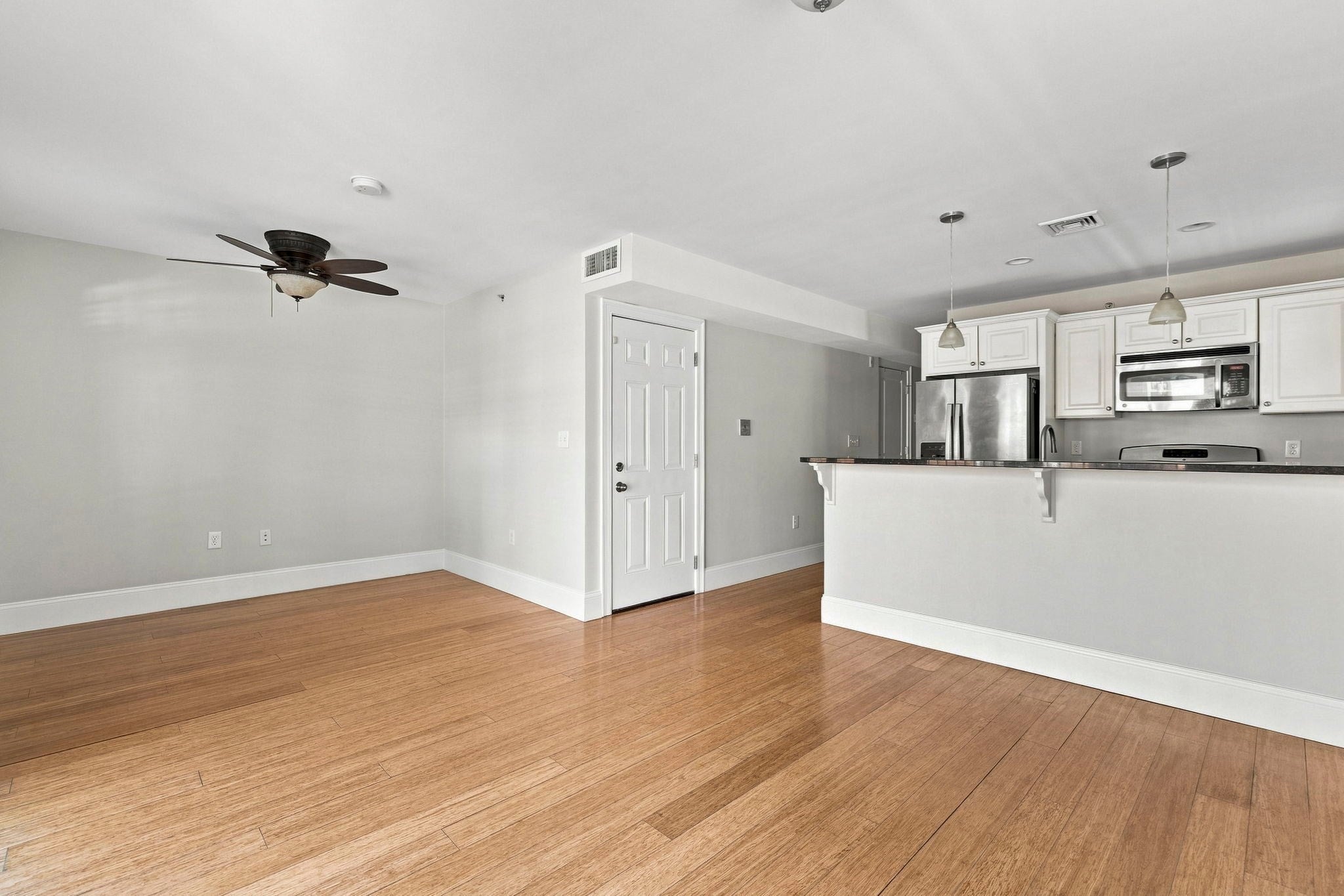 28 Mitchell St 1