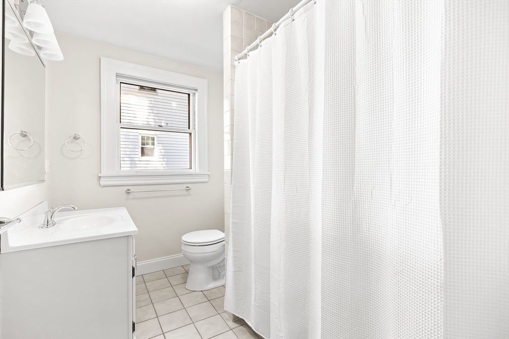 303 Washington Street #1, Winchester, MA, 303 Washington Street #1, Winchester, MA Photo #12