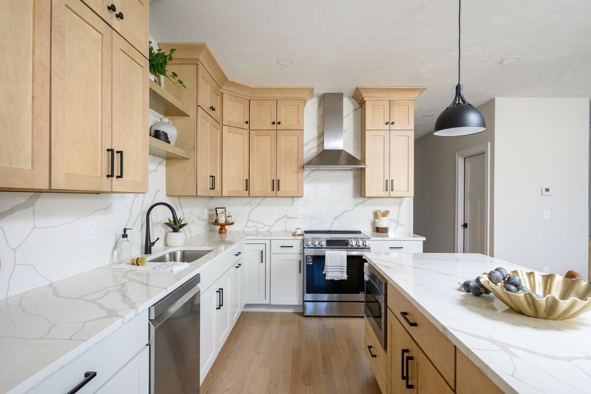 76 Metacomet Road #76, West Bridgewater, MA Photo #14