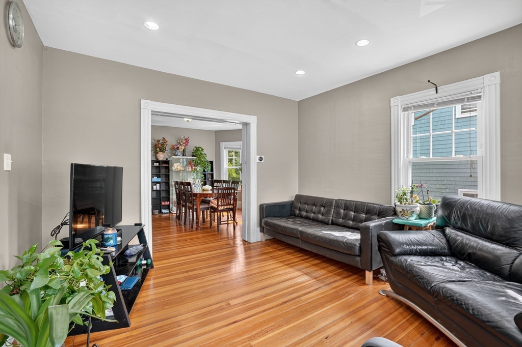 324-326 Atlantic St, Quincy, MA, 324-326 Atlantic St, Quincy, MA Photo #3