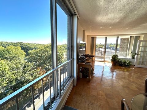Photo of 77 Pond Ave #902, Brookline, MA 02445 (MLS # 73442144)