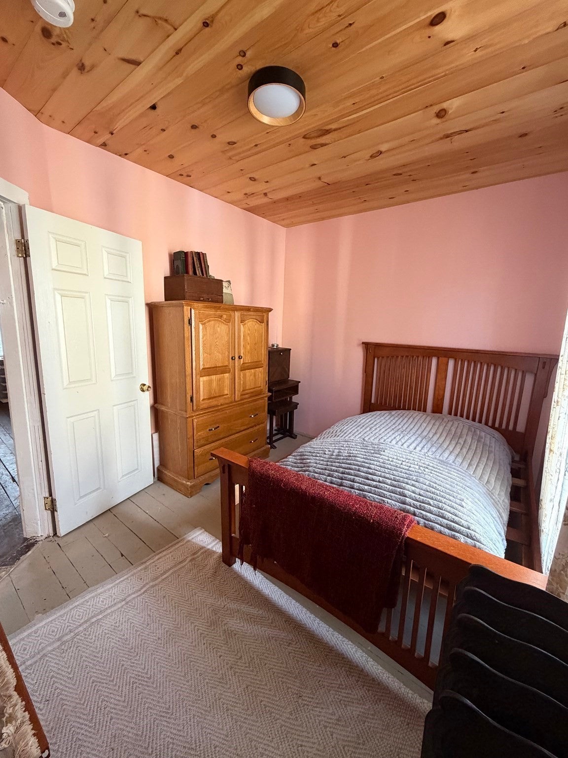 144 7 Th St, Montague, MA Photo #19