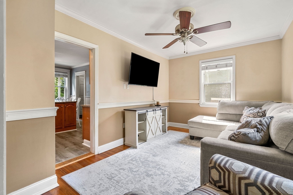 31 Rosemary Ave