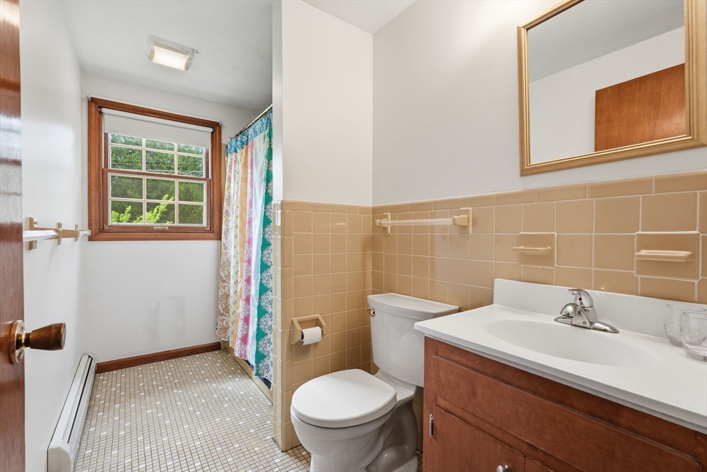 73 N Maple St, Hadley, MA Photo #30