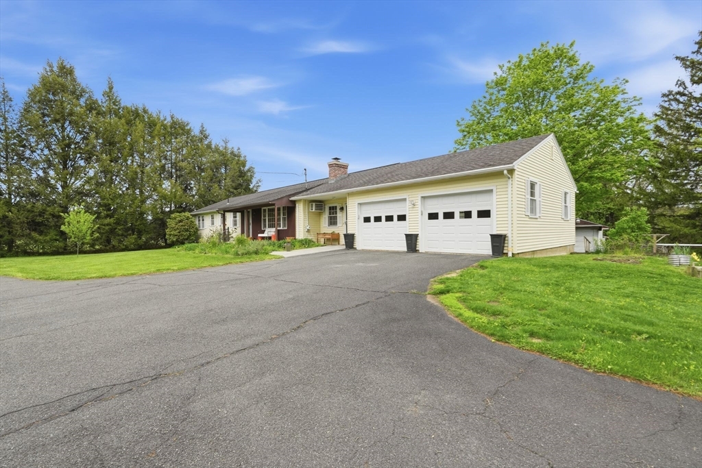 73 N Maple St, Hadley, MA Photo #5