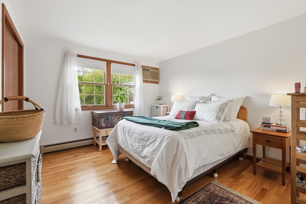 73 N Maple St, Hadley, MA Photo #16