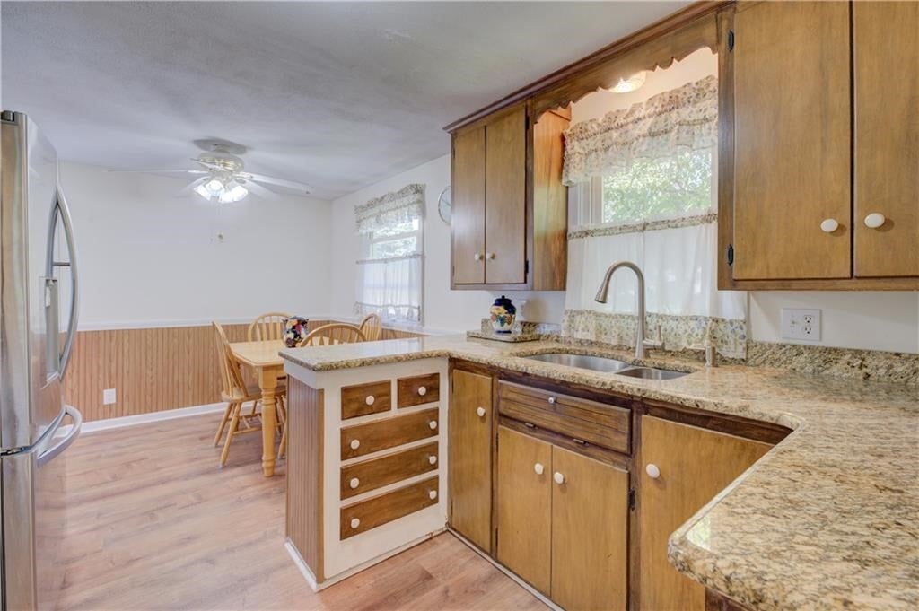16 Superior St, Warwick, RI Photo #12