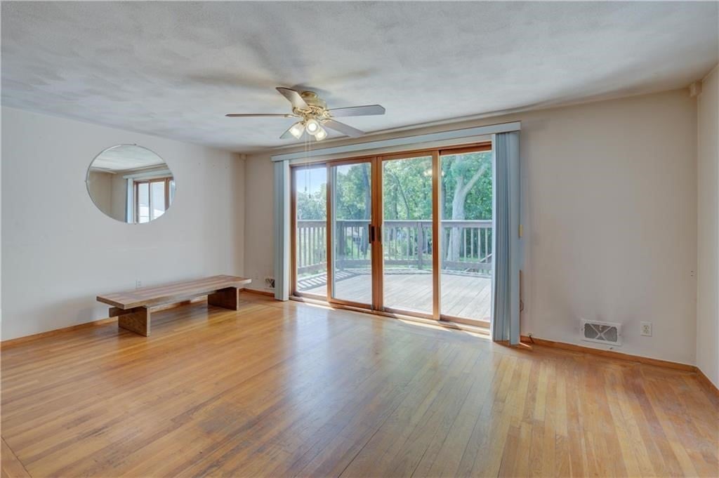 16 Superior St, Warwick, RI Photo #8