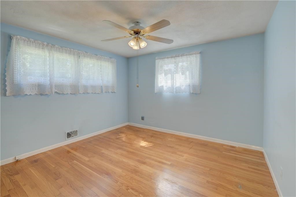16 Superior St, Warwick, RI Photo #17