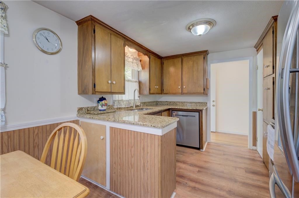 16 Superior St, Warwick, RI Photo #11