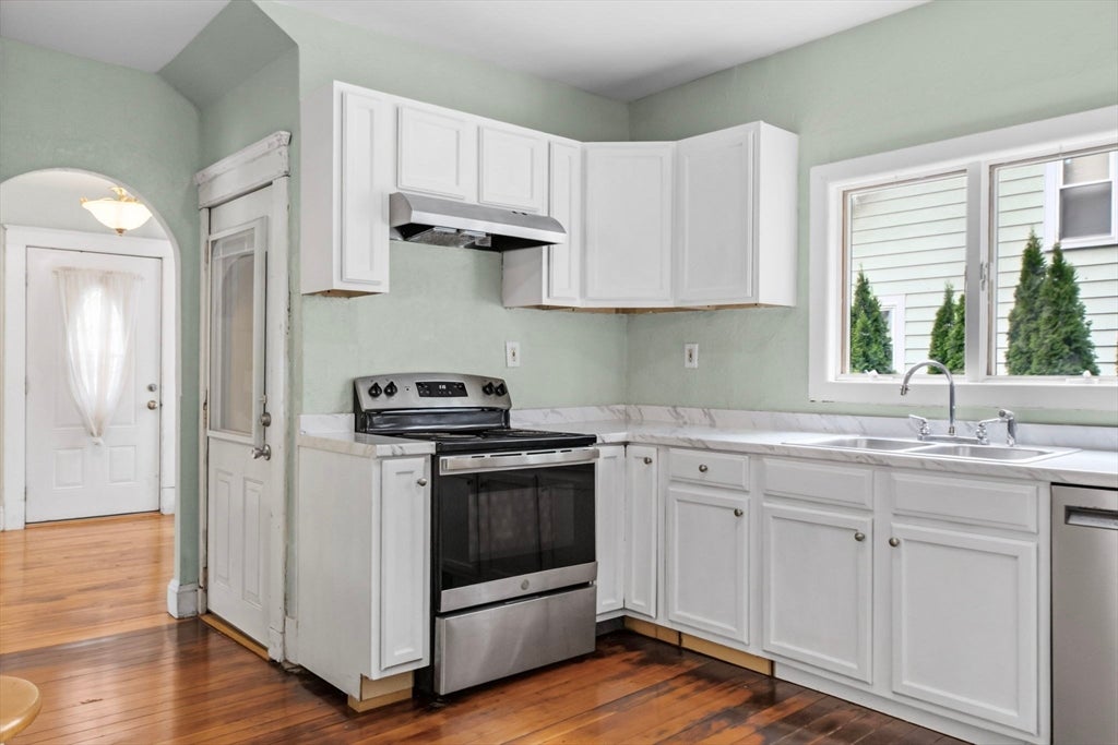 51 Francis Ave, Holyoke, MA, 51 Francis Ave, Holyoke, MA Photo #16