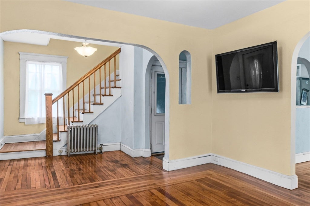 51 Francis Ave, Holyoke, MA, 51 Francis Ave, Holyoke, MA Photo #9