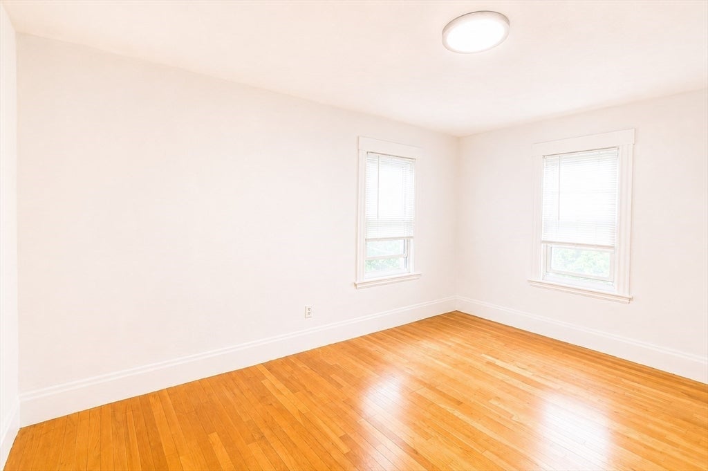 53 Sycamore St #2, Everett, MA Photo #6
