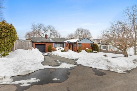 35 Alden Rd Swampscott MA 01907