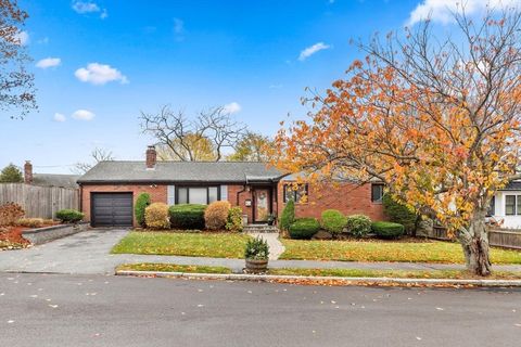 35 Alden Rd Swampscott MA 01907