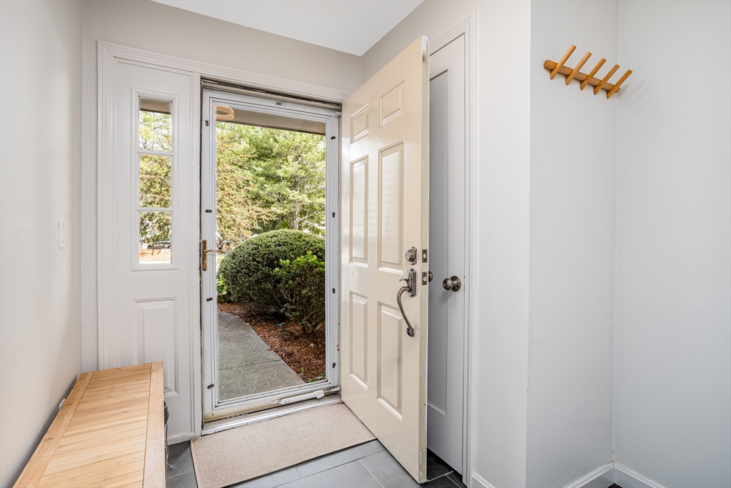 313 Ridgefield Cir B