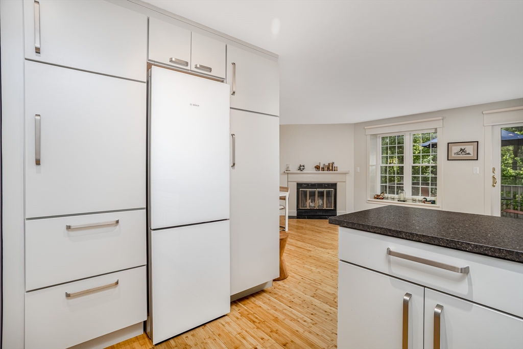 313 Ridgefield Cir B