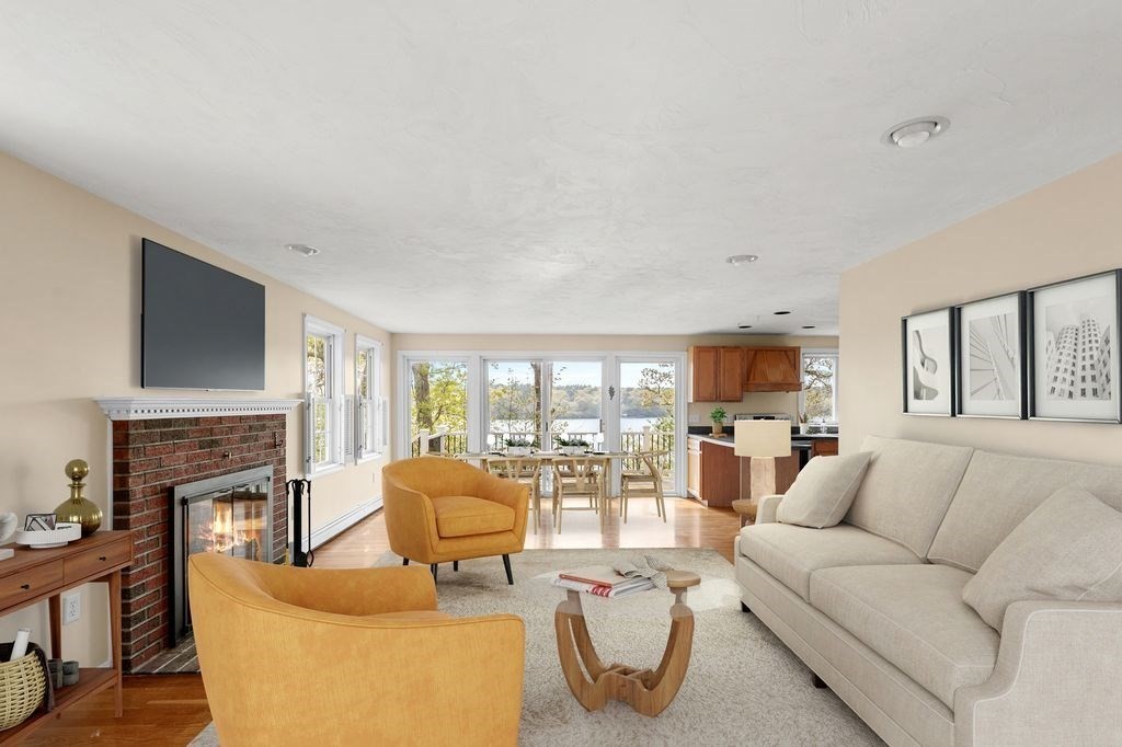 209 Herring Pond Rd
