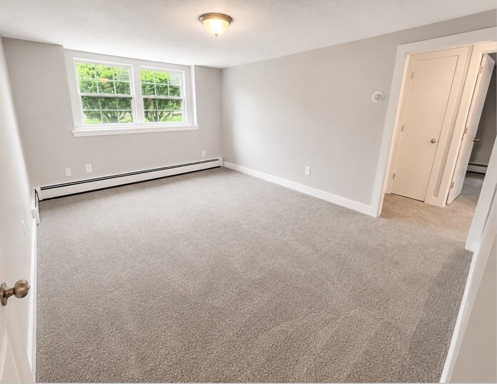 39 N Billerica Rd 4