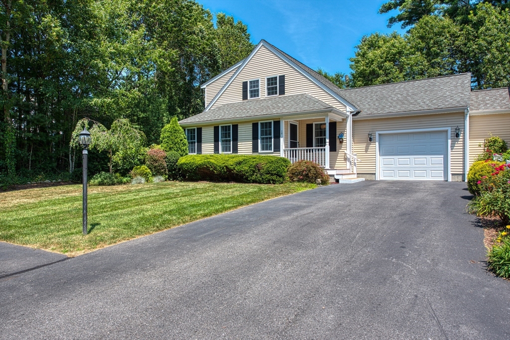 14 Elisha Dr 14