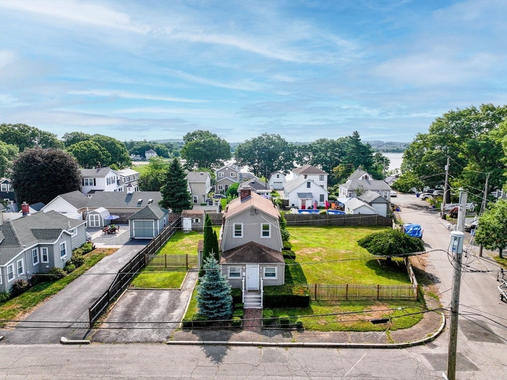 26 Oakwood Rd, Quincy, MA, 26 Oakwood Rd, Quincy, MA Photo #2