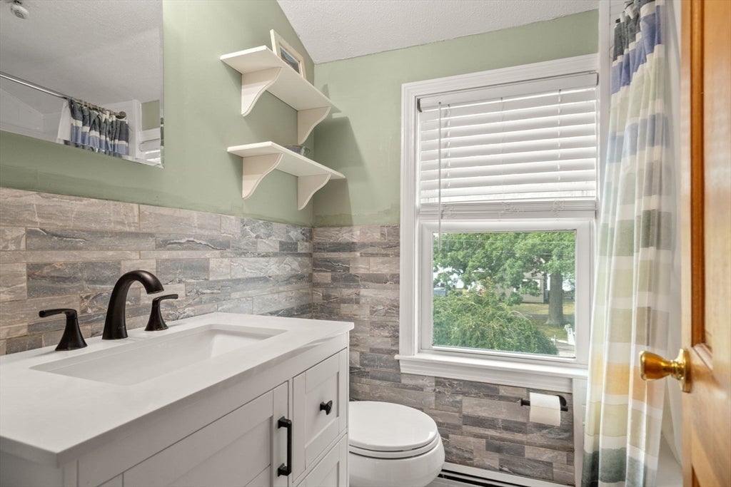 26 Oakwood Rd, Quincy, MA, 26 Oakwood Rd, Quincy, MA Photo #23