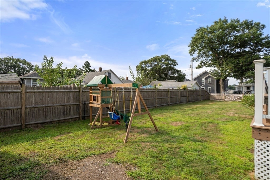 26 Oakwood Rd, Quincy, MA, 26 Oakwood Rd, Quincy, MA Photo #29
