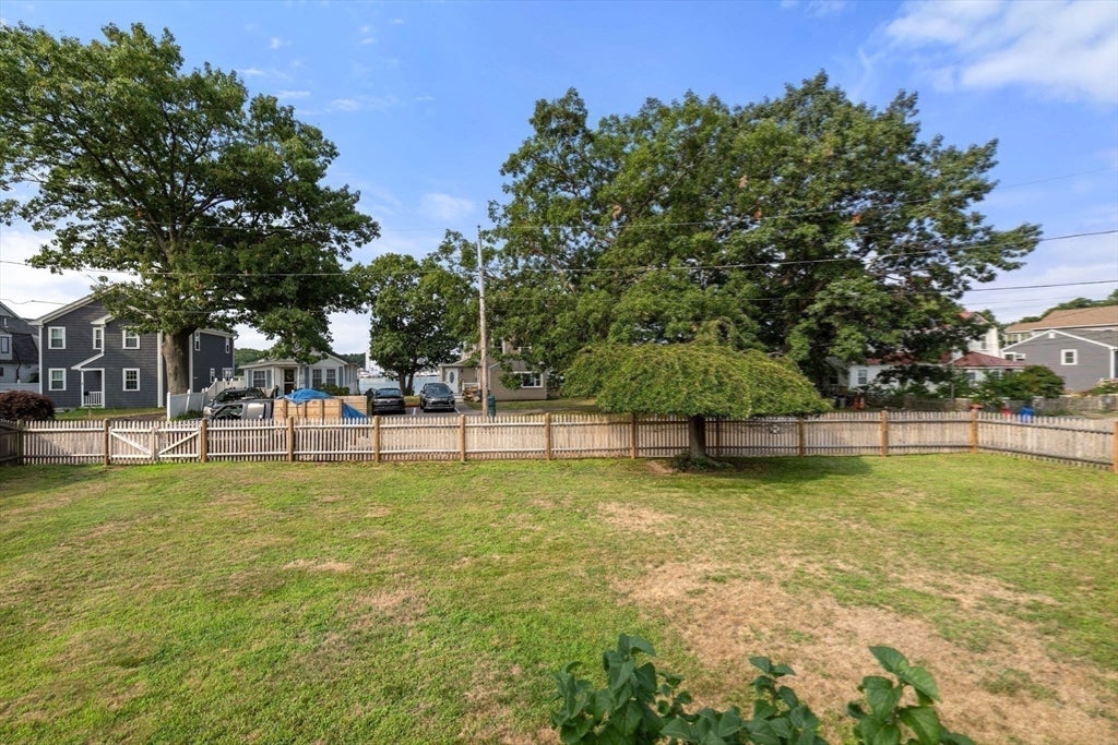 26 Oakwood Rd, Quincy, MA, 26 Oakwood Rd, Quincy, MA Photo #28