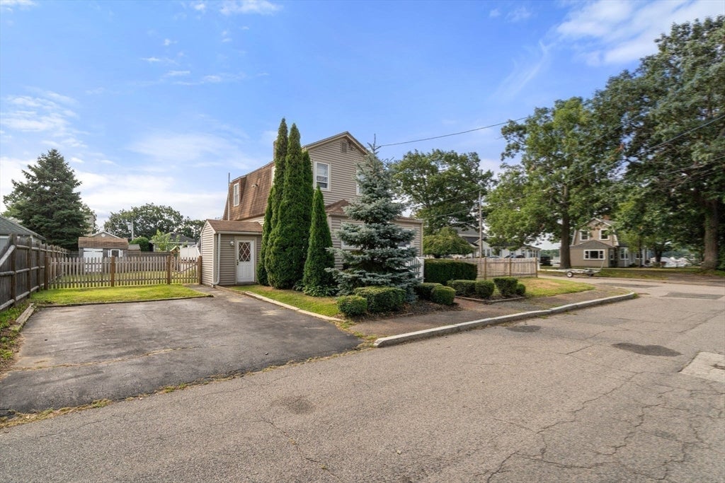 26 Oakwood Rd, Quincy, MA, 26 Oakwood Rd, Quincy, MA Photo #34