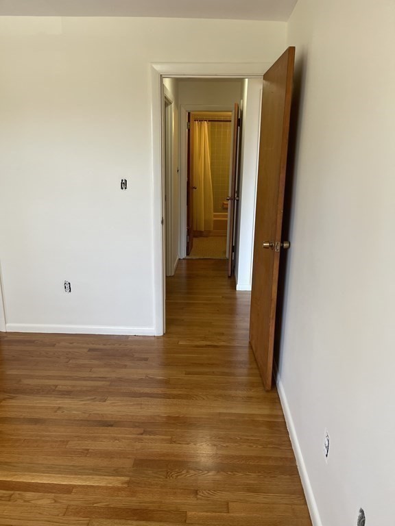 Watertown, Massachusetts 02478, United States, 2 Bedrooms Bedrooms, ,1 BathroomBathrooms,Residential,Active,139174