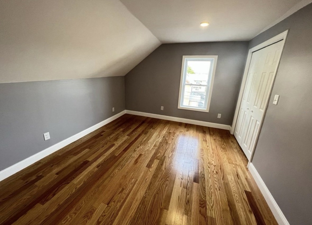 6 Charter St 2