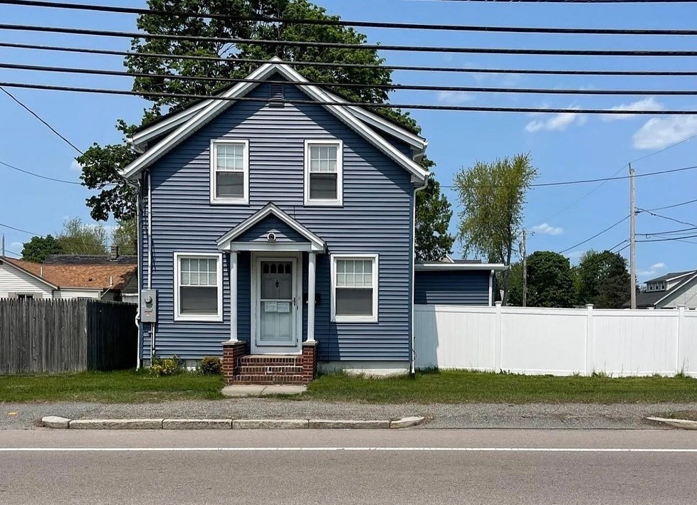 495 Wilbur Avenue